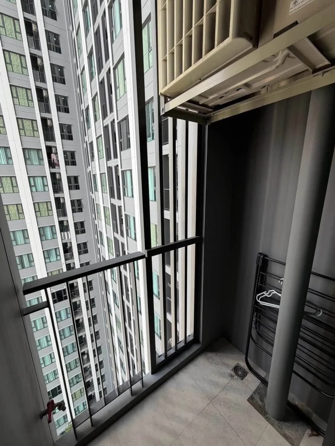 Studio-Eigentumswohnung zur Miete im Aspire Sukhumvit-Rama 4, 24.95 m², 21. Etage, Gemeinschaftskosten und Parkplatz inklusive, nahe BTS Phra Khanong Foto 8