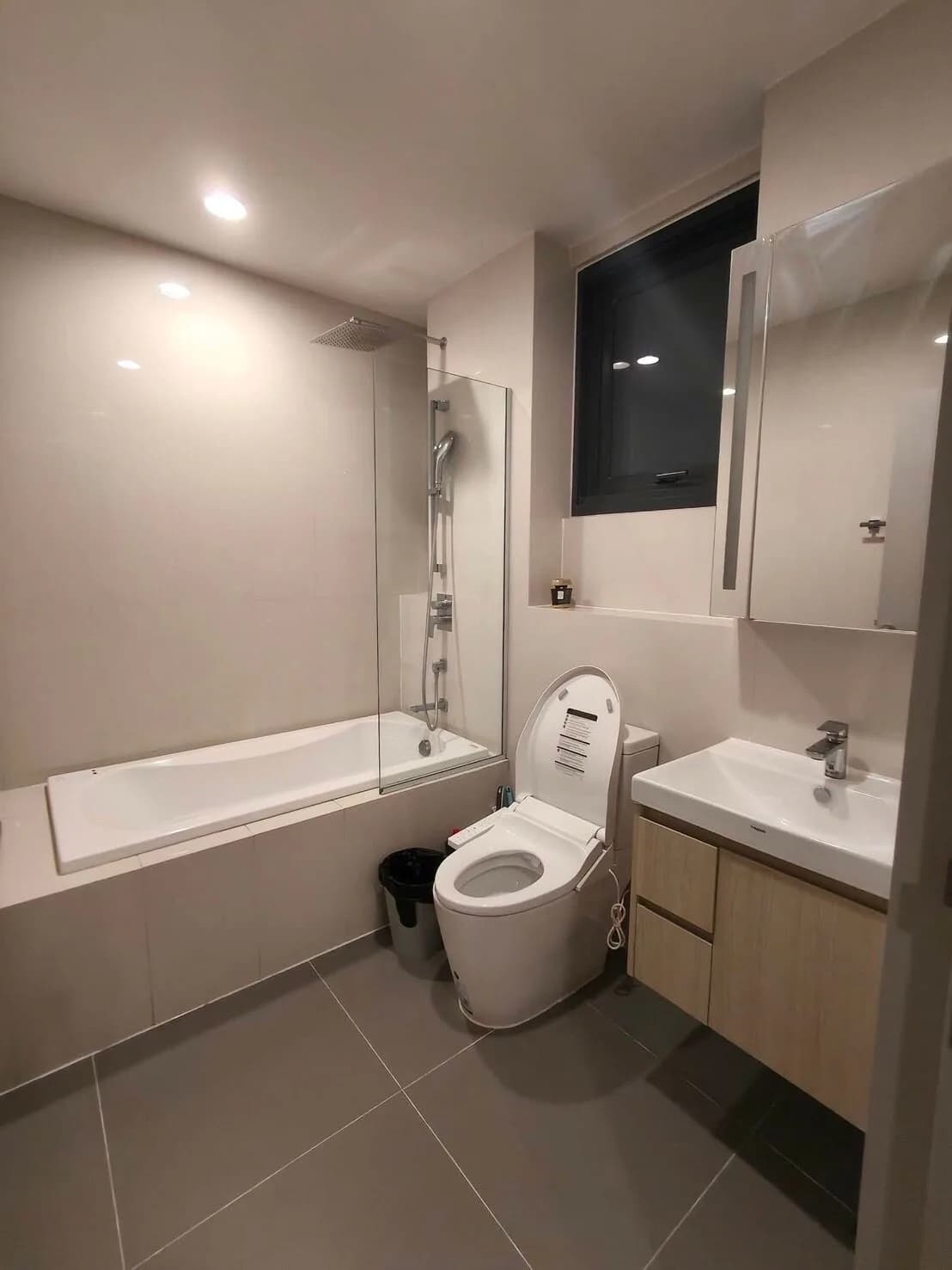 ให้เช่าคอนโด Oka Haus Sukhumvit 36 2 ห้องนอน 2 ห้องน้ำ 50 ตร.ม. ชั้น 37 วิวแม่น้ำ ใกล้ BTS ทองหล่อ รูปที่ 7