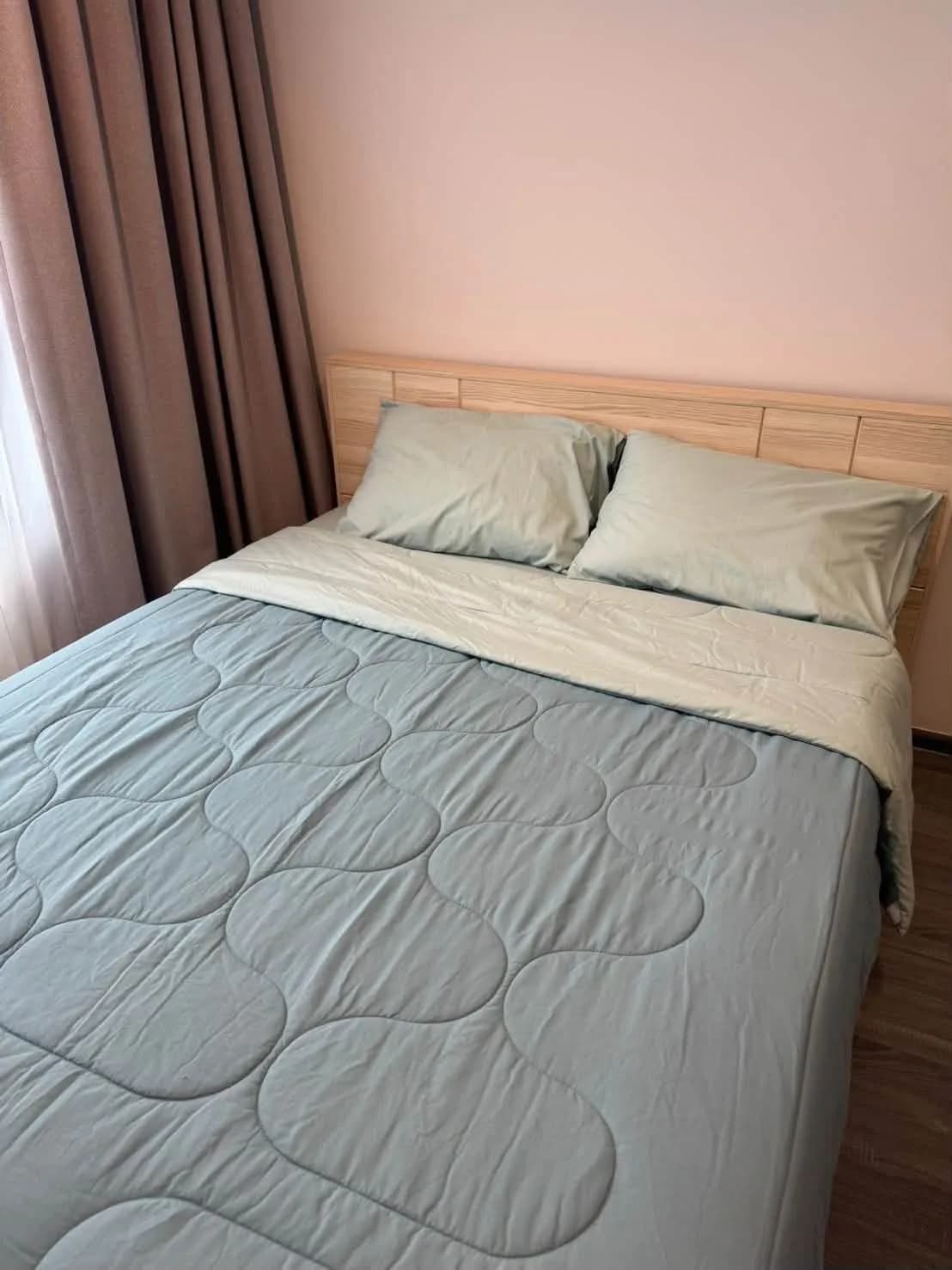 1-Schlafzimmer-Eigentumswohnung zur Miete im Ideo Sukhumvit - Rama 4, 35 m², 18. Etage, Gemeinschaftskosten und Parkplatz inklusive, nahe BTS Phra Khanong Foto 3