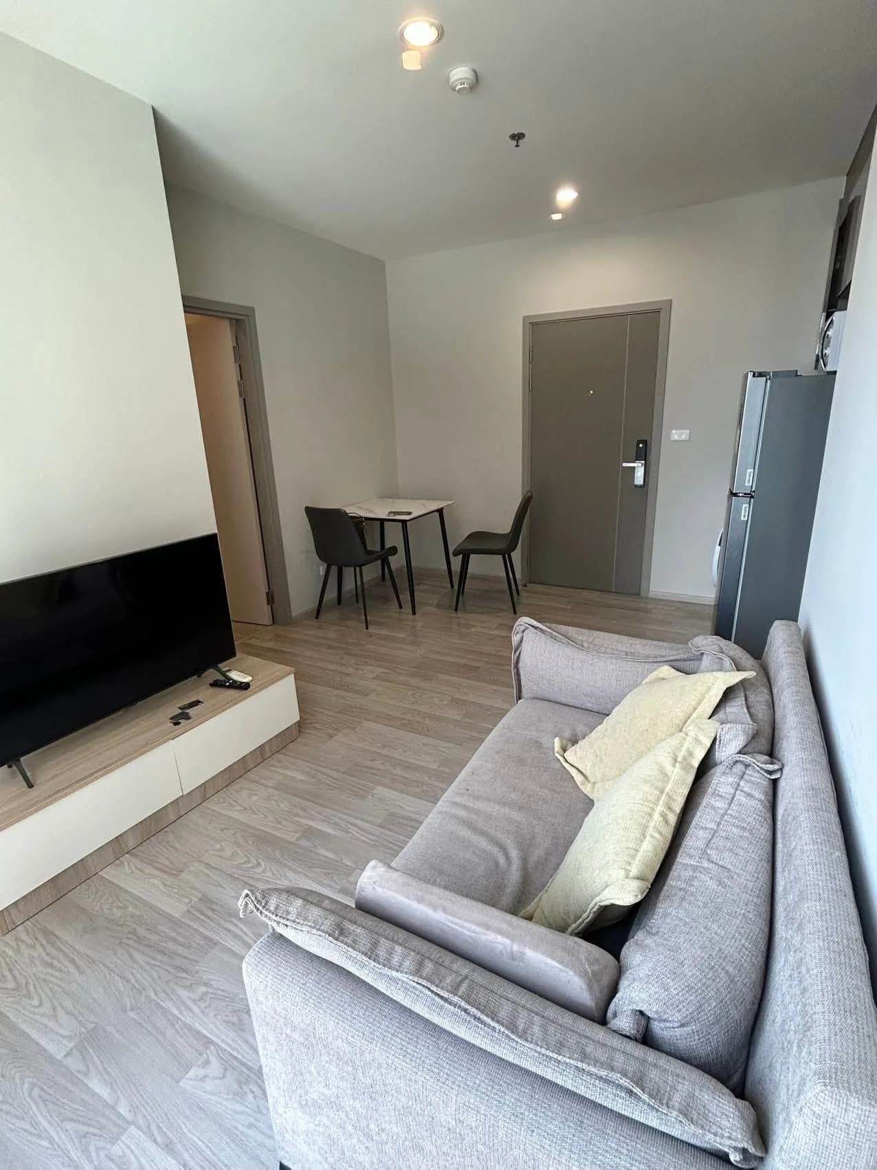 Căn hộ chung cư 1 phòng ngủ cho thuê tại Ideo Mobi Sukhumvit Eastpoint, 36 m², Tower A, tầng 9, đầy đủ nội thất, gần BTS Bang Na ảnh 2