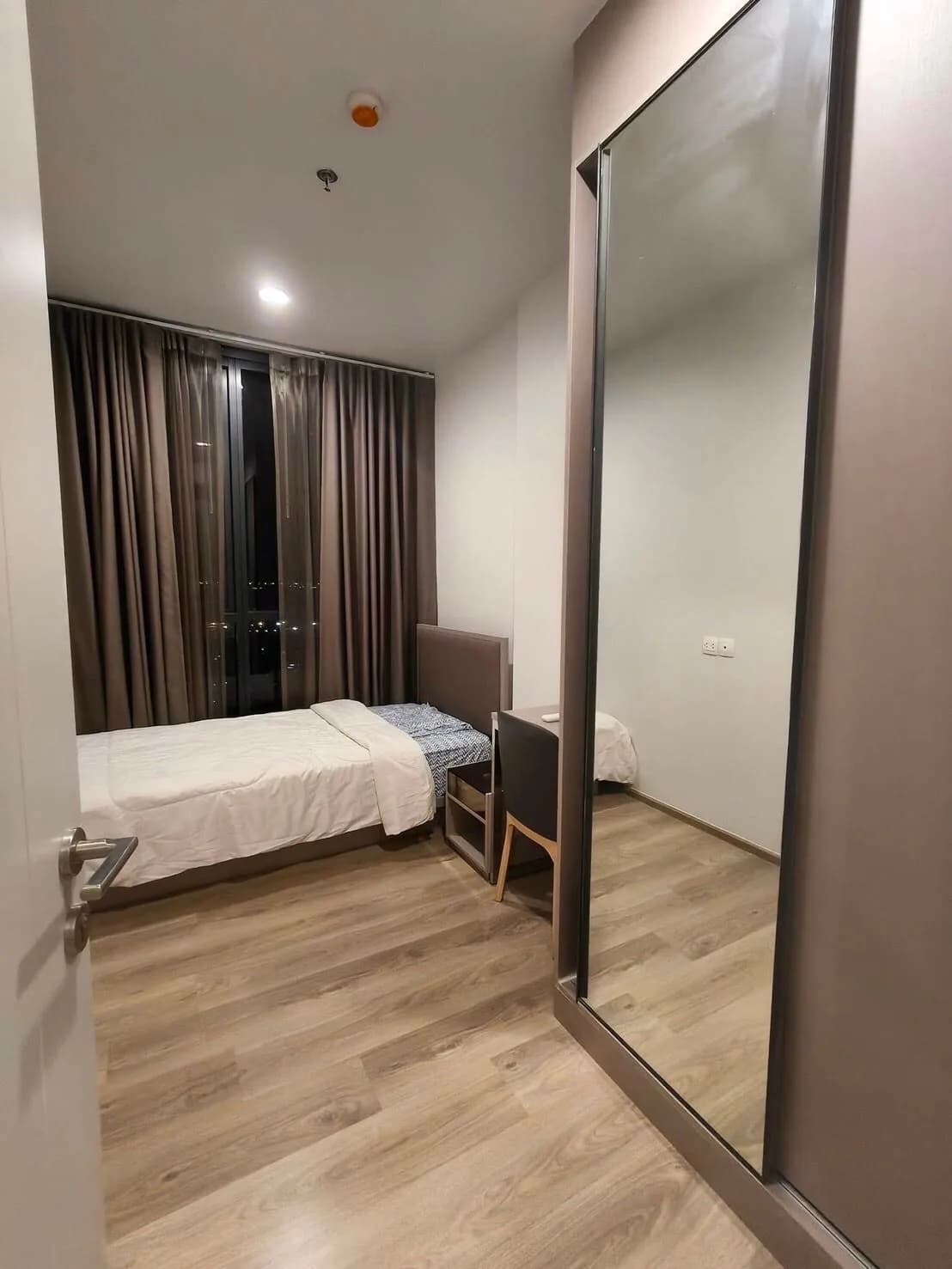 ให้เช่าคอนโด Oka Haus Sukhumvit 36 2 ห้องนอน 2 ห้องน้ำ 50 ตร.ม. ชั้น 37 วิวแม่น้ำ ใกล้ BTS ทองหล่อ รูปที่ 6