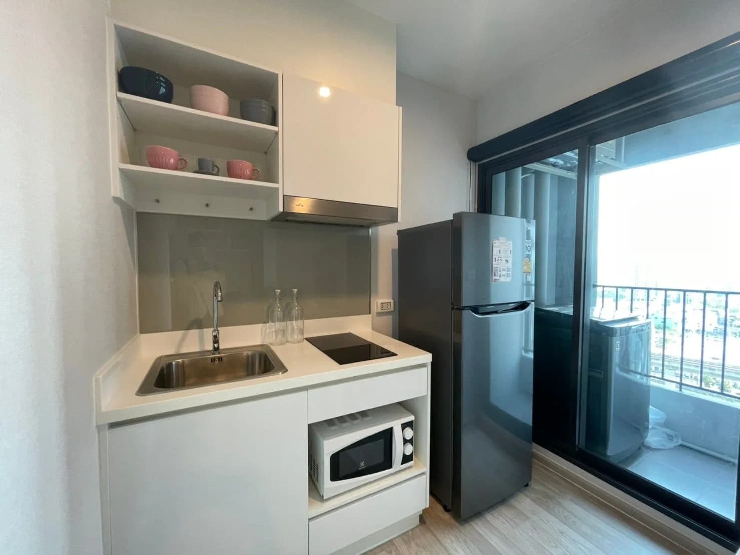 Studio Condo for Sale or Rent at The Privacy Rama 9, 23 sq.m., 18th Floor, South View, Free Parking, near Airport Rail Link Ramkhamhaeng photo 6