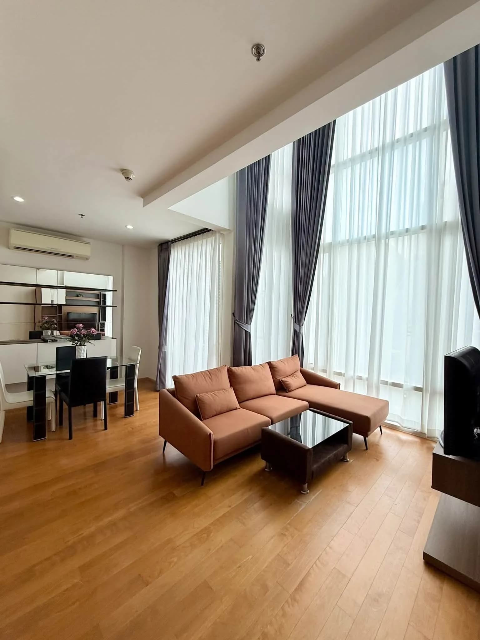 ให้เช่าคอนโด Villa Ratchathewi ห้อง Duplex 1 ห้องนอน 69 ตร.ม. ชั้น 27 เพดานสูง วิวเมือง ใกล้ BTS ราชเทวี รูปที่ 3
