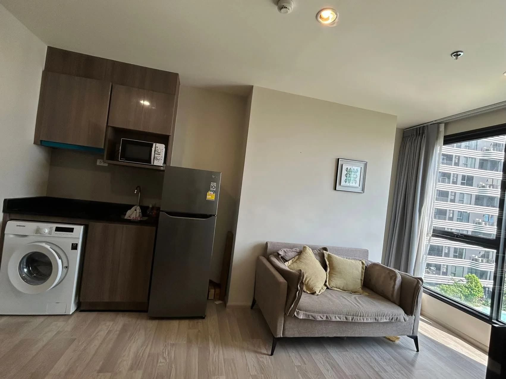 Căn hộ chung cư 1 phòng ngủ cho thuê tại Ideo Mobi Sukhumvit Eastpoint, 36 m², Tower A, tầng 9, đầy đủ nội thất, gần BTS Bang Na ảnh 4