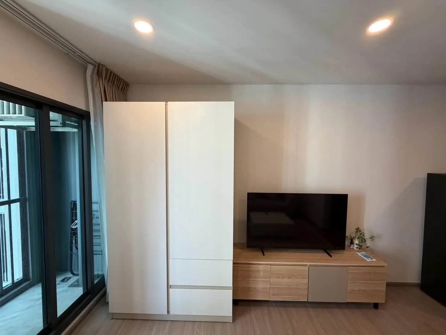 Studio-Eigentumswohnung zur Miete im Aspire Sukhumvit-Rama 4, 24.95 m², 21. Etage, Gemeinschaftskosten und Parkplatz inklusive, nahe BTS Phra Khanong Foto 7