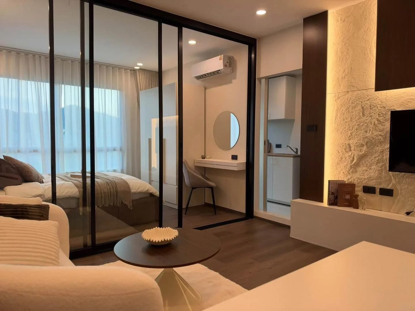 1-Schlafzimmer-Eigentumswohnung zum Verkauf im dcondo Kathu-Patong, 29 m², Building A, 5. Etage, Straßenblick, neu renoviert, 2.29 Millionen Baht Foto 6