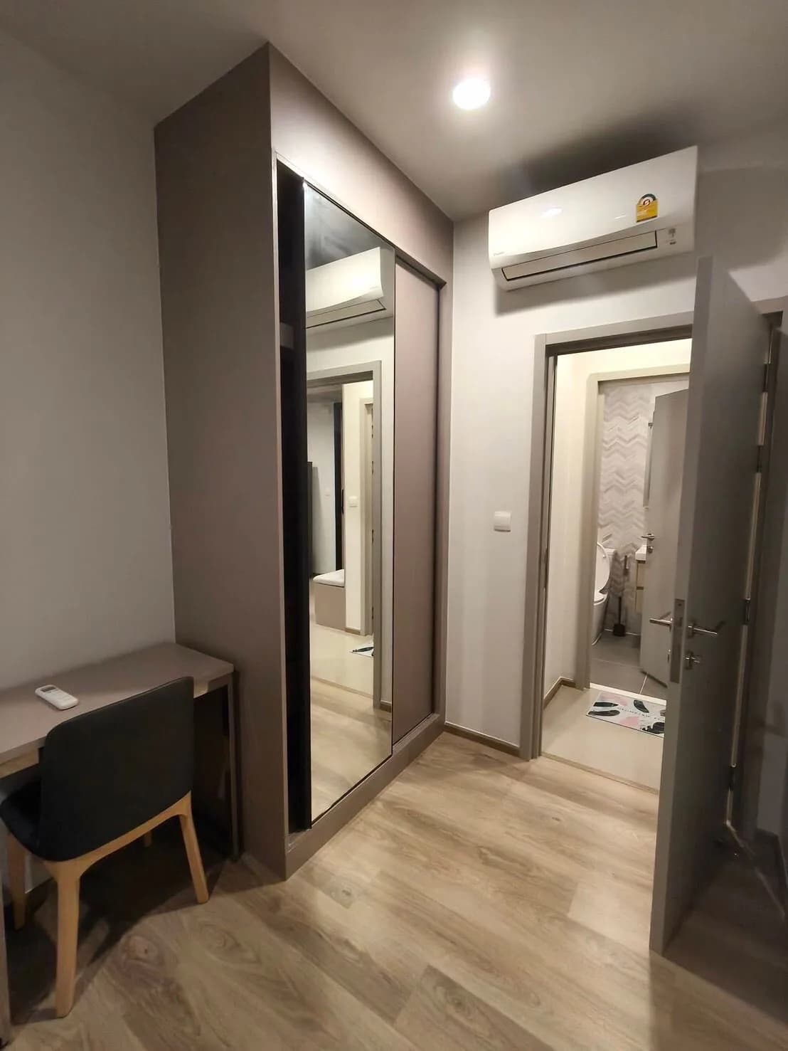ให้เช่าคอนโด Oka Haus Sukhumvit 36 2 ห้องนอน 2 ห้องน้ำ 50 ตร.ม. ชั้น 37 วิวแม่น้ำ ใกล้ BTS ทองหล่อ รูปที่ 8