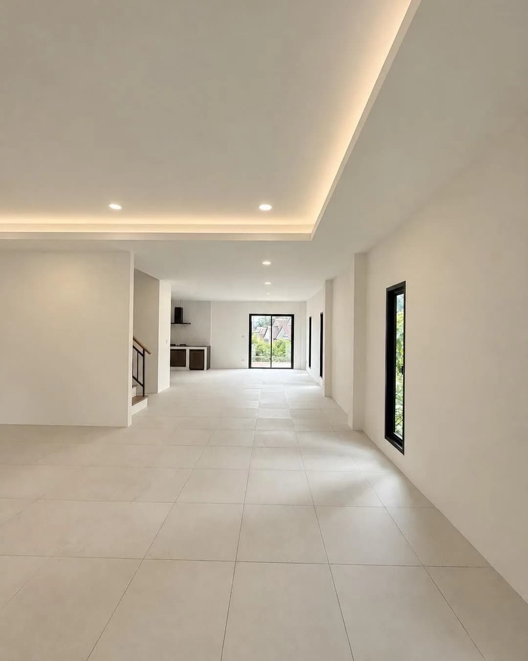 Reiheneckhaus zum Verkauf in Chalong, Phuket, 35.5 sq.wah, 3 Schlafzimmer, 3 Badezimmer, Naturblick, 4.99 Millionen Baht Foto 3