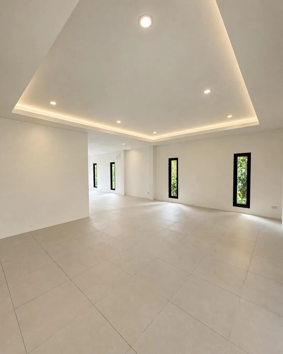 Reiheneckhaus zum Verkauf in Chalong, Phuket, 35.5 sq.wah, 3 Schlafzimmer, 3 Badezimmer, Naturblick, 4.99 Millionen Baht Foto 2