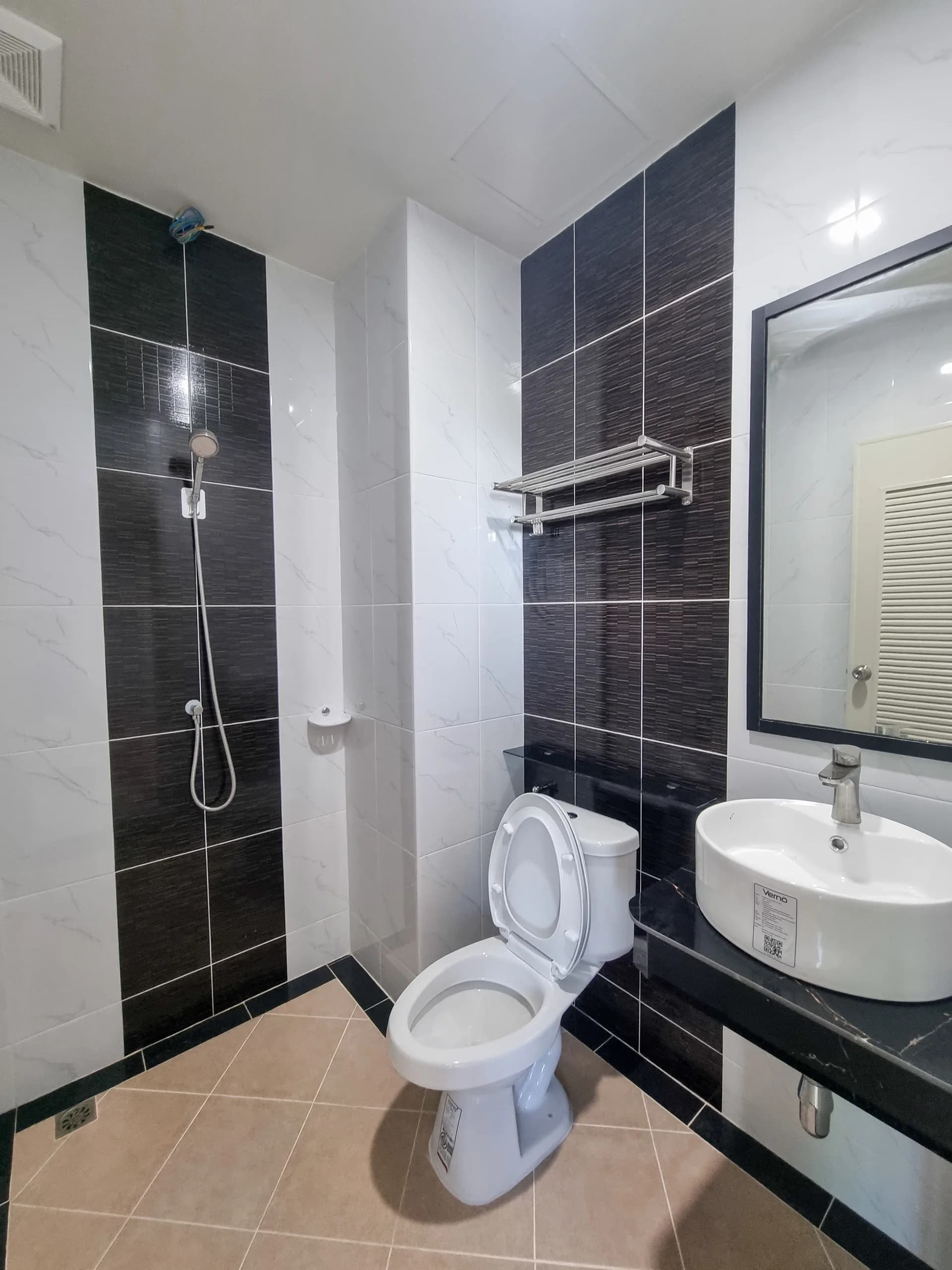 2B Plus Apartment في Ban Chang, Rayong: استوديوهات شهرية بمساحة 24 م² مع Wi-Fi مجاني قرب Lotus's Ban Chang صورة 3