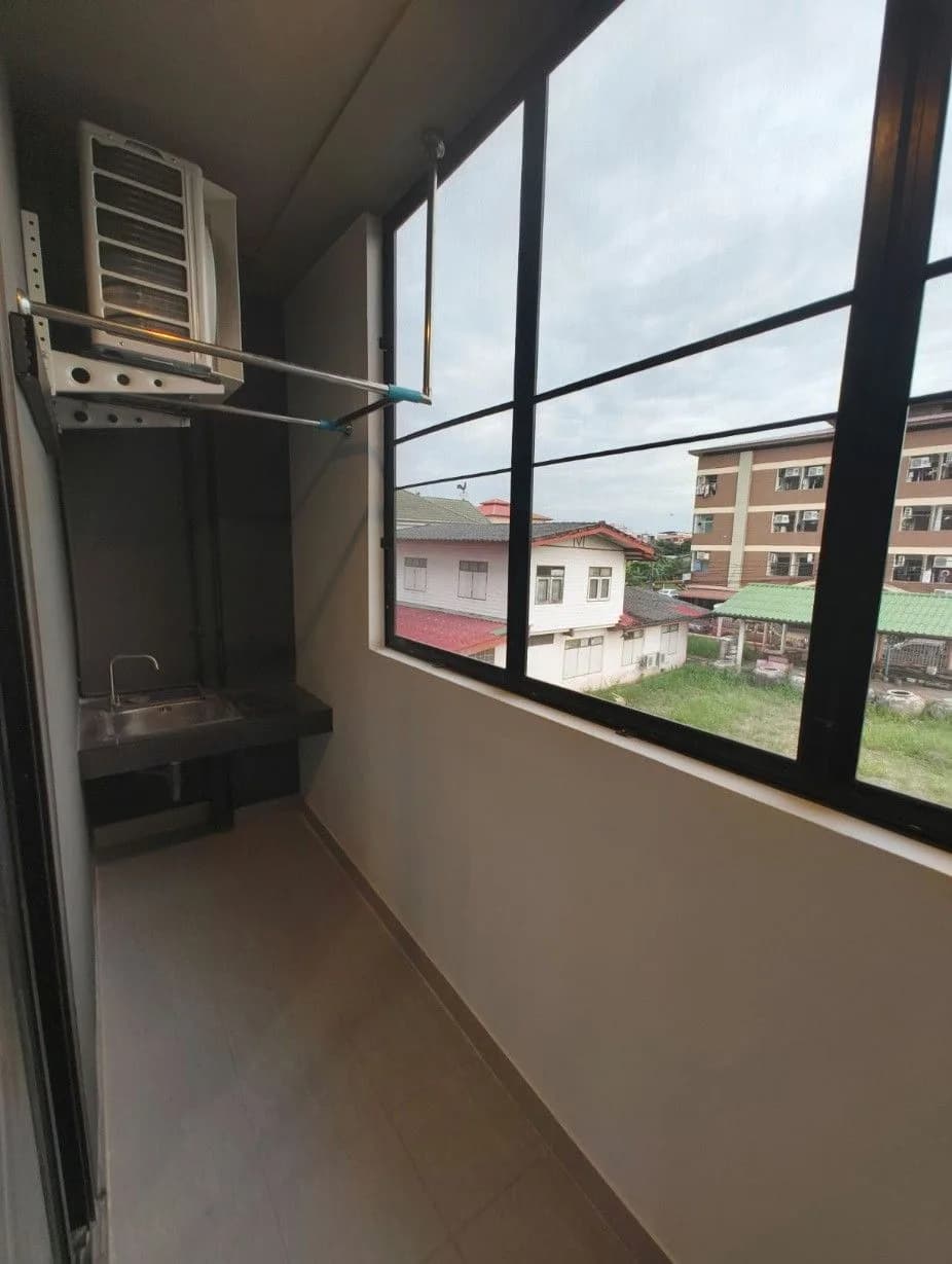 7Place Mansion, Soi Phraya Suren 7 (Ram Inthra 109), Bang Chan, Khlong Sam Wa: phòng studio mới 24 m² cho thuê theo tháng hoặc theo đêm ảnh 8