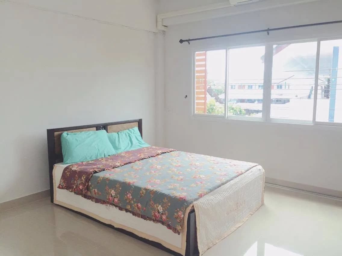 A&S Place, San Klang, San Kamphaeng : chambres de résidence étudiante au mois, avec ventilateur ou climatisation, près de Payap University (Mae Khao) photo 4