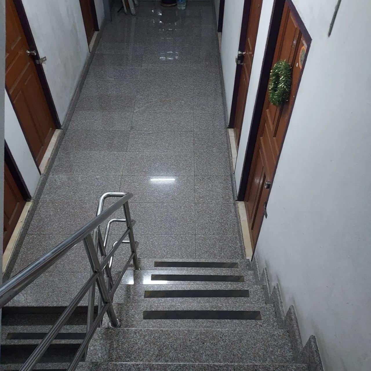 A House (เอ เฮ้าส์) ซอยประชาสงเคราะห์ 27 ดินแดง ห้องสตูดิโอรายเดือน 15 ตร.ม. ห่างมหาวิทยาลัยหอการค้าไทยประมาณ 250 ม. รูปที่ 8