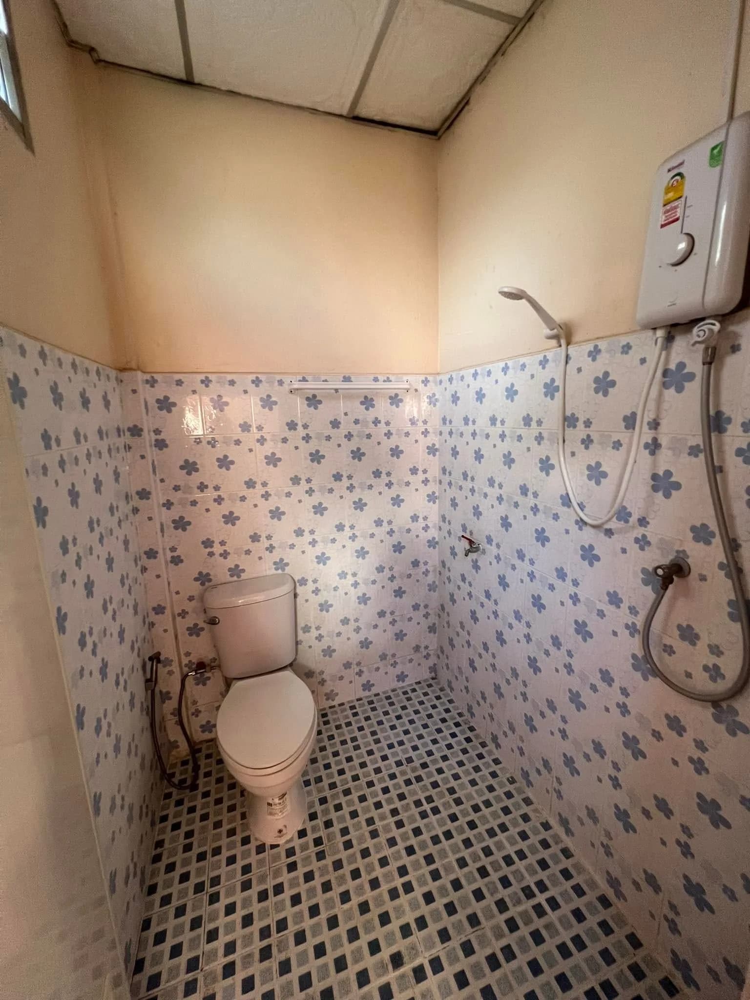 AD Apartment, Ban Kok, 콘깬: North Eastern 대학교 인근 월세 선풍기·에어컨 객실 사진 3