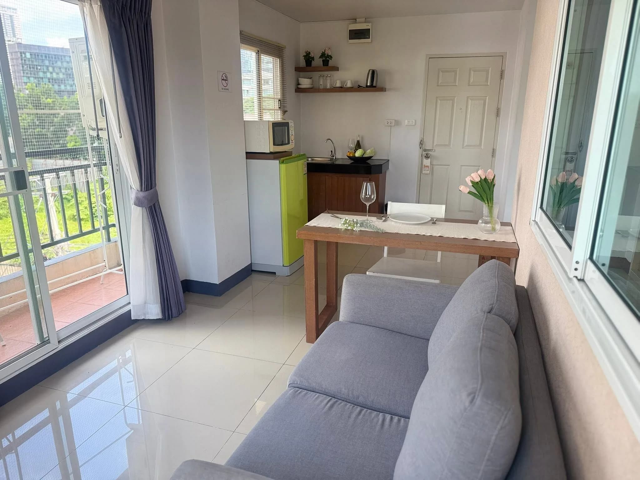 Ascella Apartment, Sukhumvit 38, Khlong Toei: Serviced Apartment with a Rooftop Onsen, Monthly Studios and Suites near BTS Thong Lo photo 5