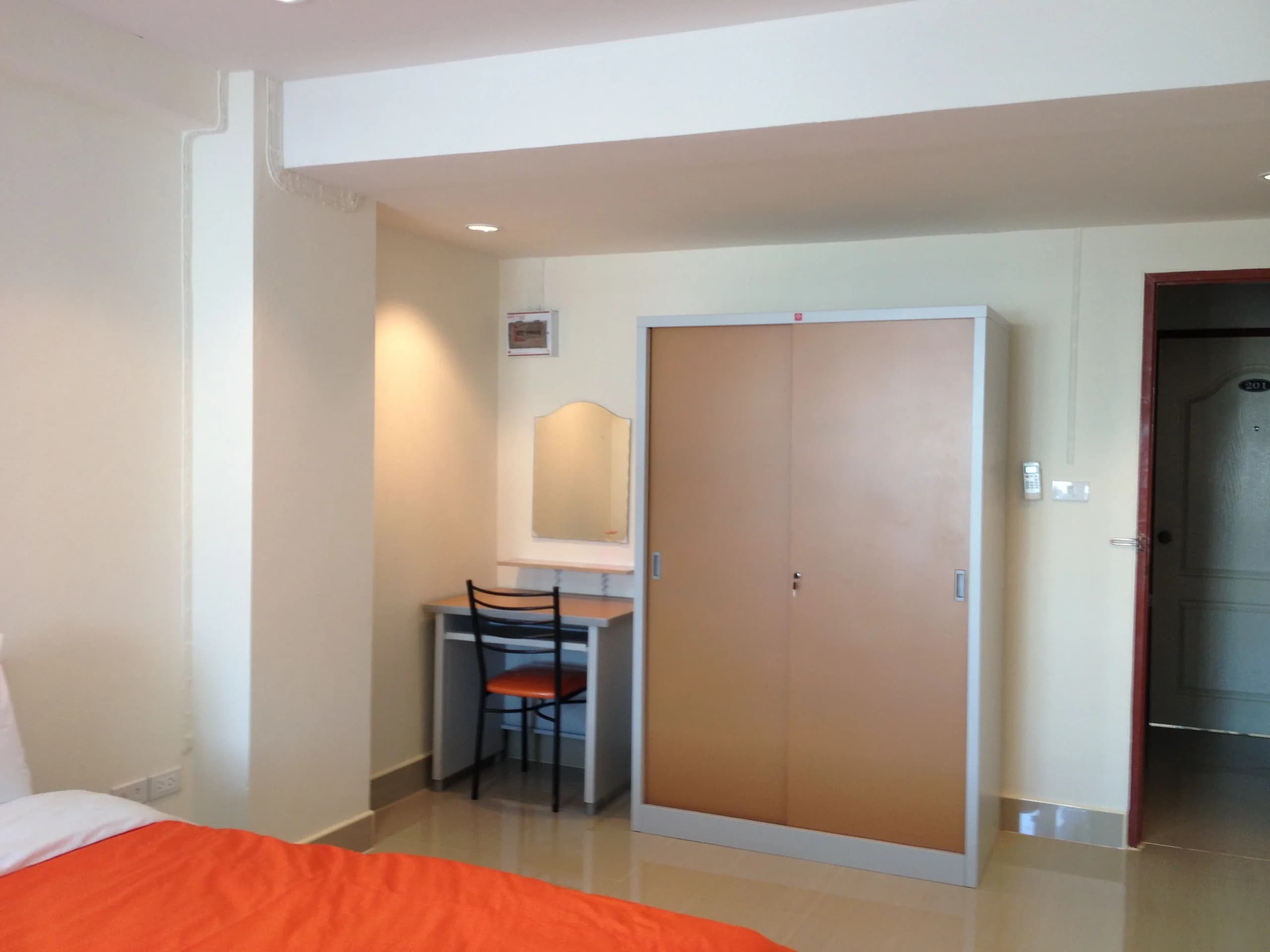 Aung Phueng Serviced Apartment, Ban Chang: Monatsstudios mit 25 m², zweimal im Monat gereinigt, nahe Lotus's Ban Chang Foto 6
