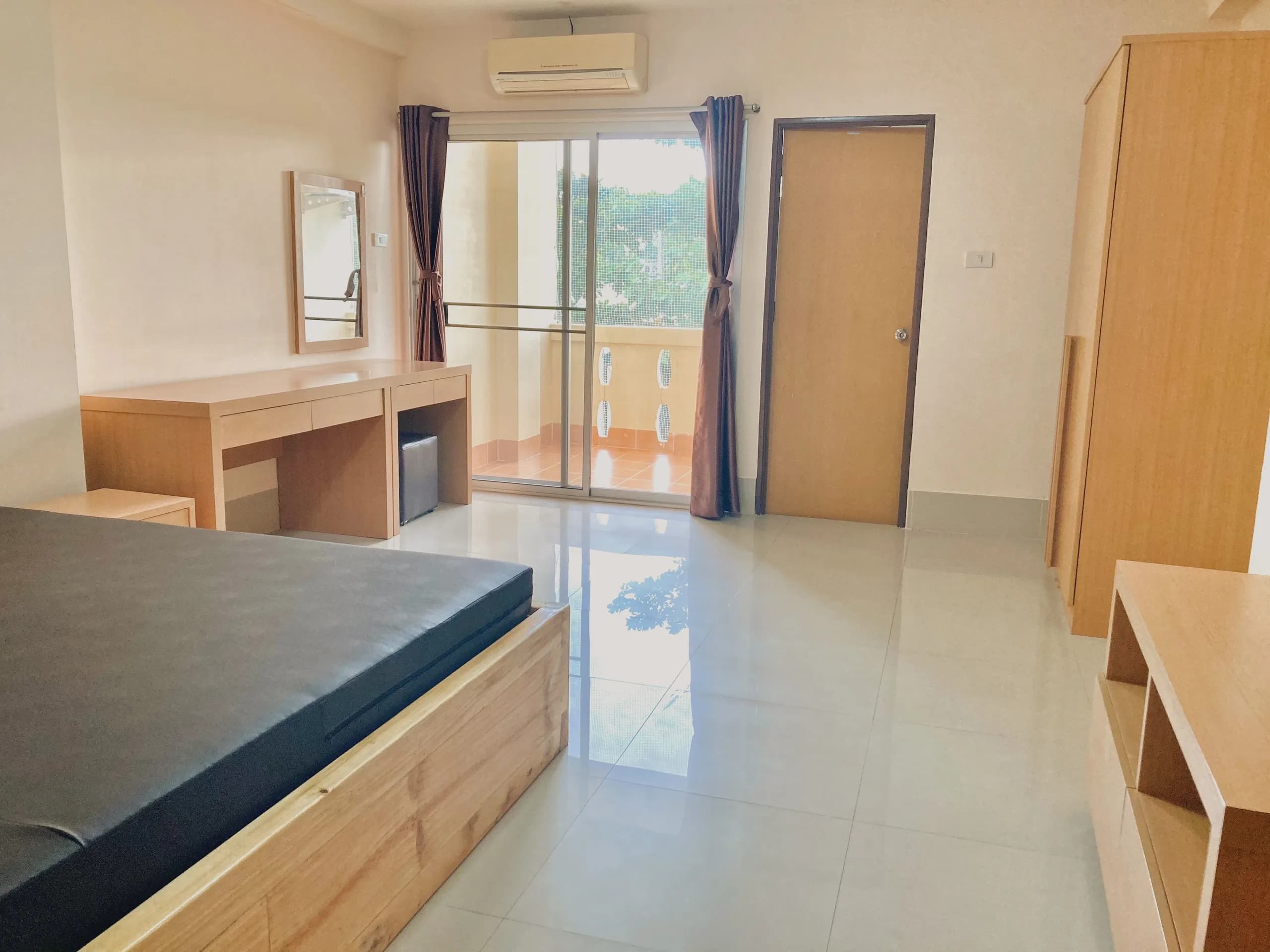 Baan Boonpathan, Bang Saen: Monatszimmer mit oder ohne Klimaanlage an der Khao Lam Road nahe Bang Saen Beach Foto 7
