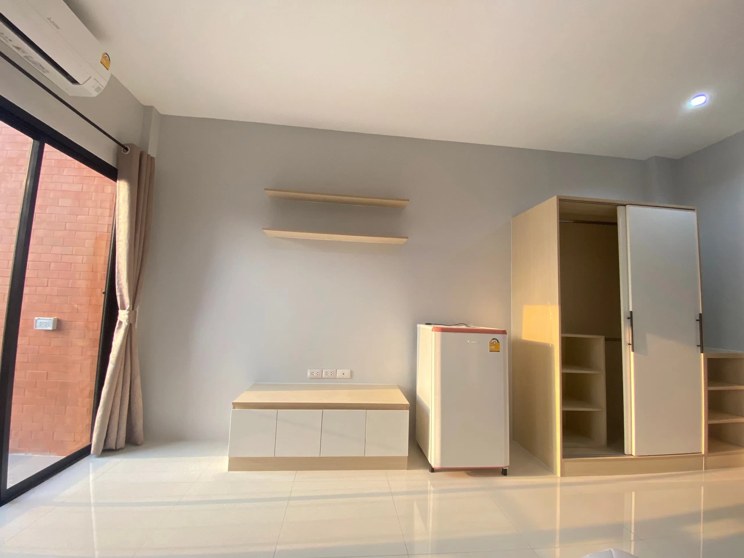 Baan Chaloem Phong Dormitory، طريق Chaloem Phong، Sai Mai، غرف مكيّفة للإيجار الشهري، مبنى جديد بمصعد، قرب مستشفى CGH Sai Mai صورة 6