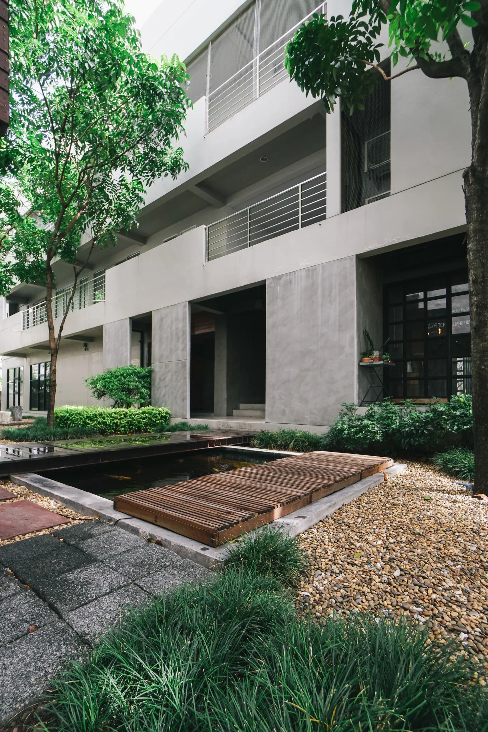 บ้านชูวิเชียร ซอยงามวงศ์วาน 54 ห้องพักรายเดือนเฟอร์นิเจอร์ครบ มีสวนและร้านกาแฟ ตรงข้าม ม.เกษตร รูปที่ 2