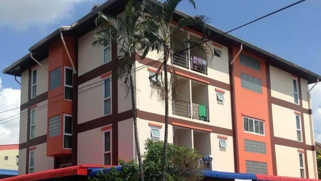 Baan Kamolwat Dormitory, Branch 3, Si Ping Mueang: комнаты с вентилятором и кондиционером помесячно рядом с Chiang Mai College of Dramatic Arts фото 2