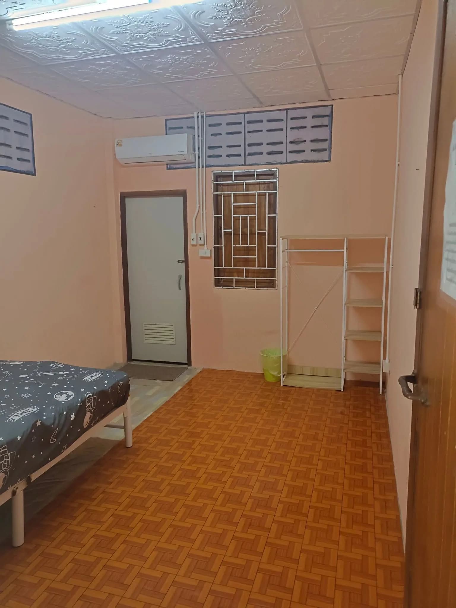 Baan Khun Yai, Mae Na, Chiang Dao: habitaciones con ventilador y con aire acondicionado en alquiler mensual, cerca de la Highway 107 foto 5