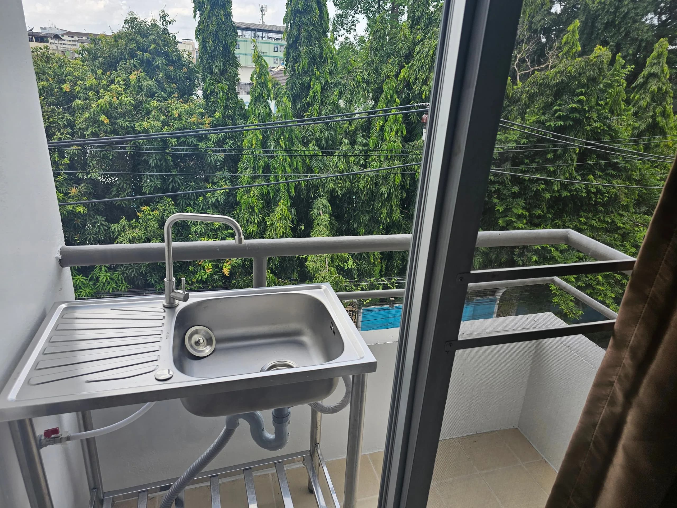 บ้านพชรพรรณ ซอยลาดพร้าว 109 ห้องพักรายเดือนรีโนเวทใหม่ ติดโรงพยาบาลเวชธานี รูปที่ 6
