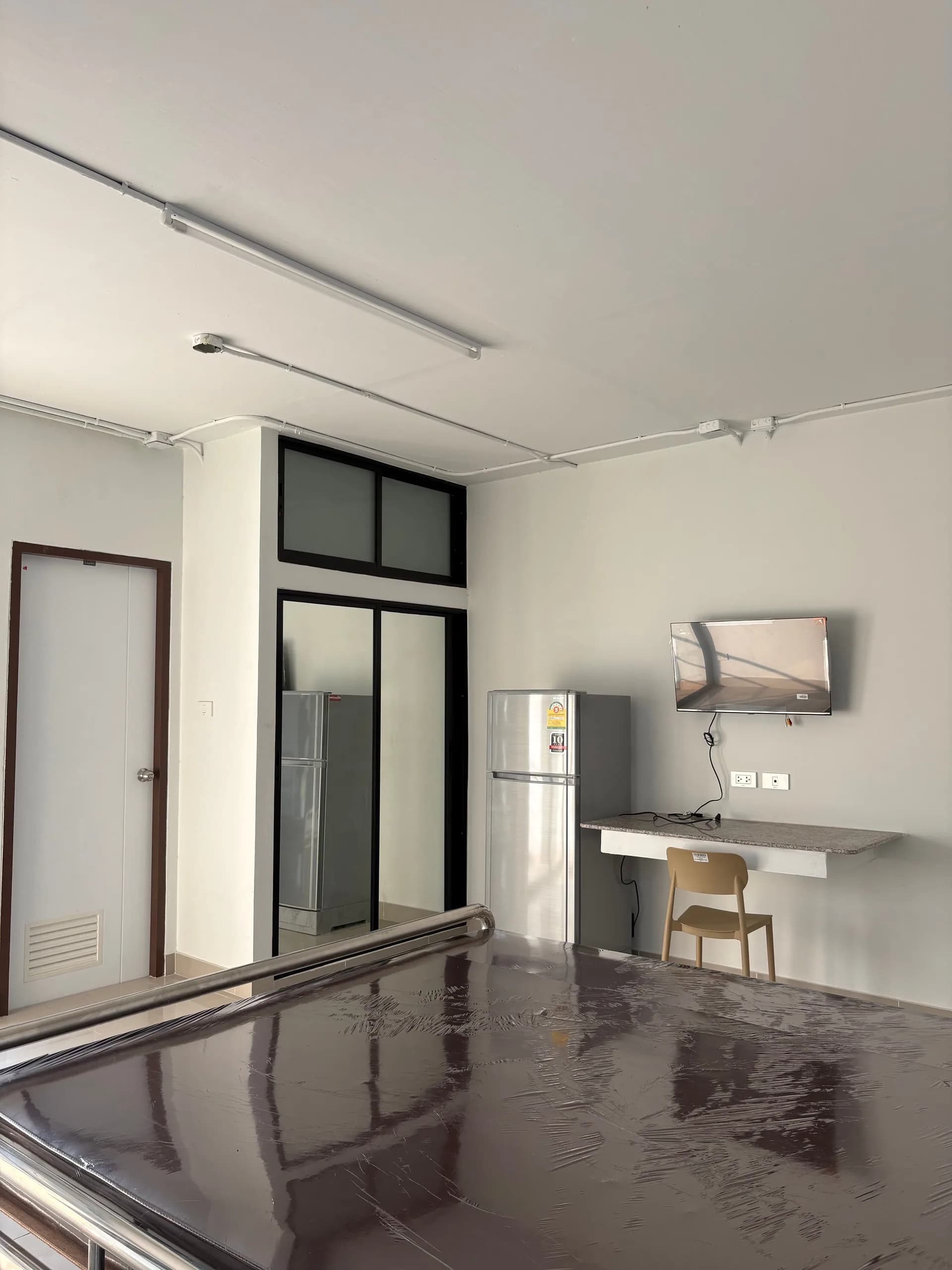 Baan Phetkasem, Phetkasem 48 Yaek 16 : studios de 28 m² à louer au mois, immeuble neuf, 7-Eleven à côté photo 5