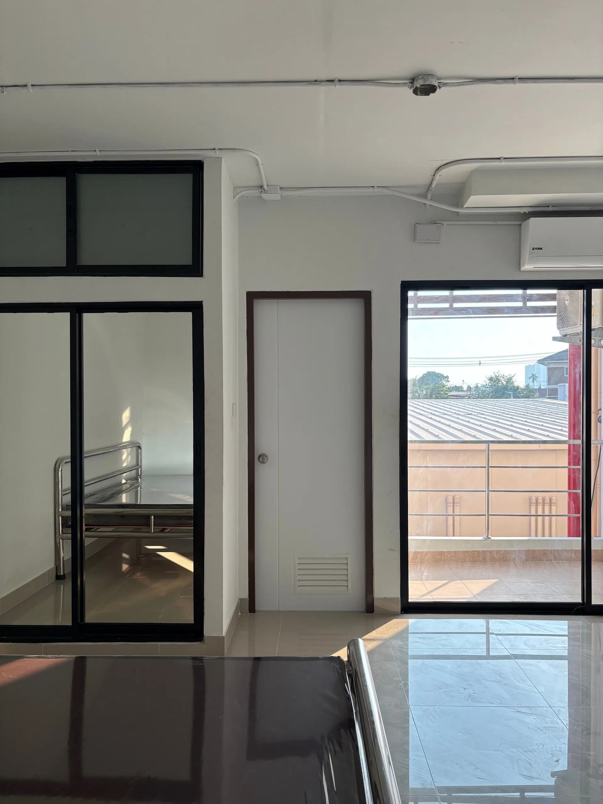 Baan Phetkasem, Phetkasem 48 Yaek 16 : studios de 28 m² à louer au mois, immeuble neuf, 7-Eleven à côté photo 6