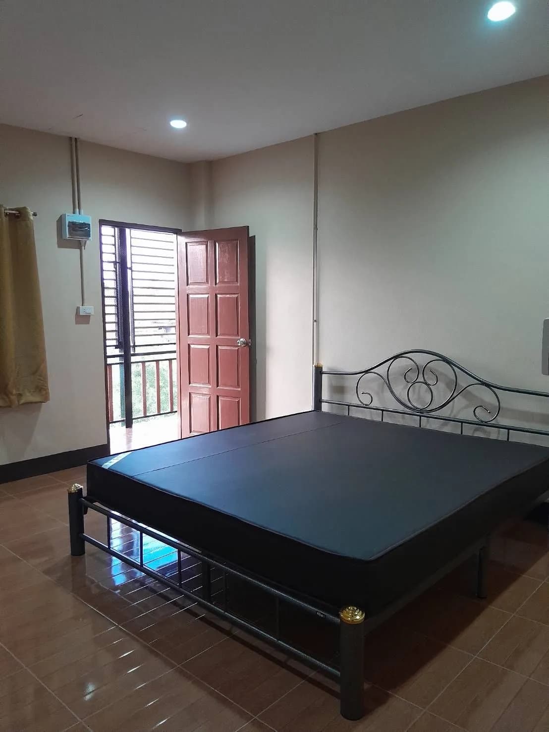 Bann Sai Lom, Choeng Noen: Zimmer zur Monatsmiete, 20 m², kostenloser Parkplatz, nahe Central Rayong Foto 4