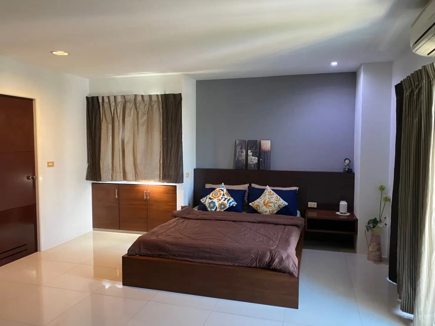 استوديوهات بمساحة 38 م² بأثاث مدمج للإيجار الشهري في Baan Soi 8 Apartment، Soi Lat Phrao 8، على بعد 600 م من محطة MRT Phahon Yothin صورة 1
