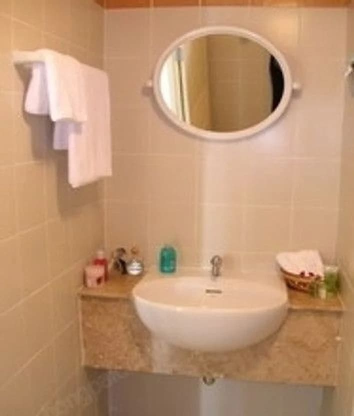 Baan Thai Living Nimman, Soi 6: Furnished Monthly Rooms with Pool near Chiang Mai University photo 6