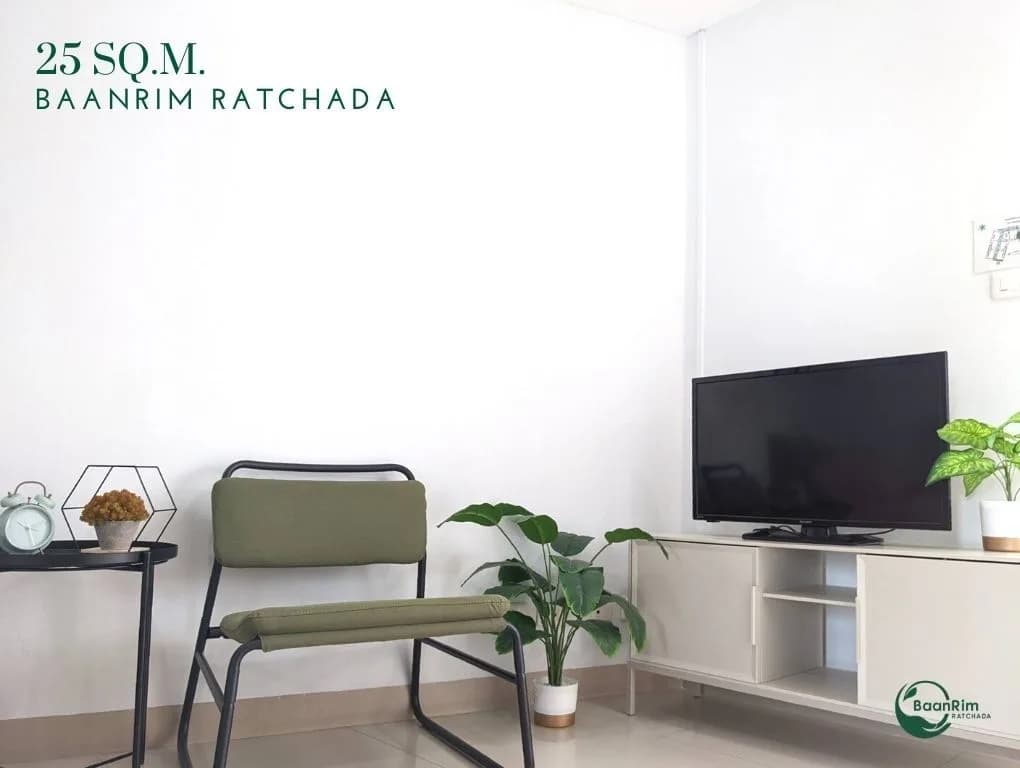 Baanrim Ratchada Apartment, Soi Inthamara 47 (Ratchada 17), nahe MRT Sutthisan: Studios und 1-Schlafzimmer-Wohnungen zur Monatsmiete Foto 2