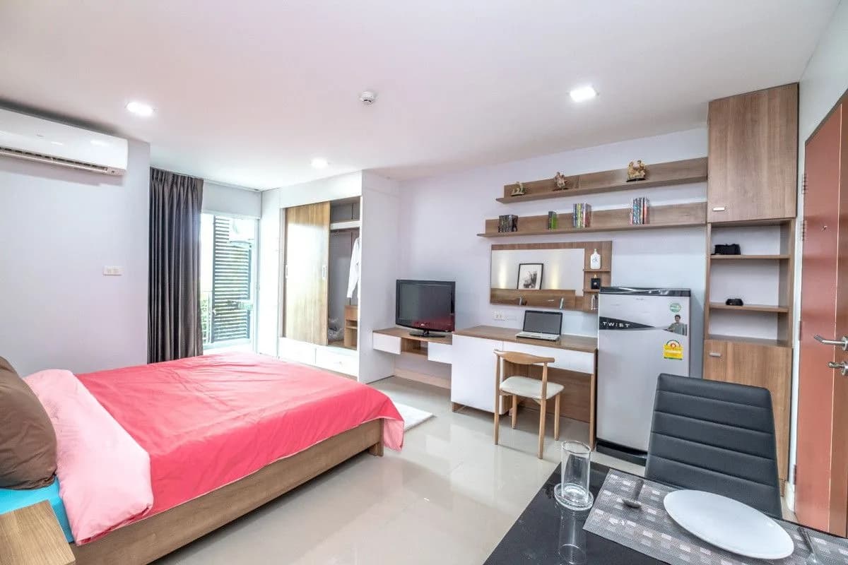 Baansuan Ratchada Resident، Soi Lat Phrao 64 Yaek 4، Wang Thonglang: استوديوهات للإيجار الشهري بمساحة 27 م² وغرف بحديقة بمساحة 39 م²، مع صالة رياضية كبيرة صورة 2