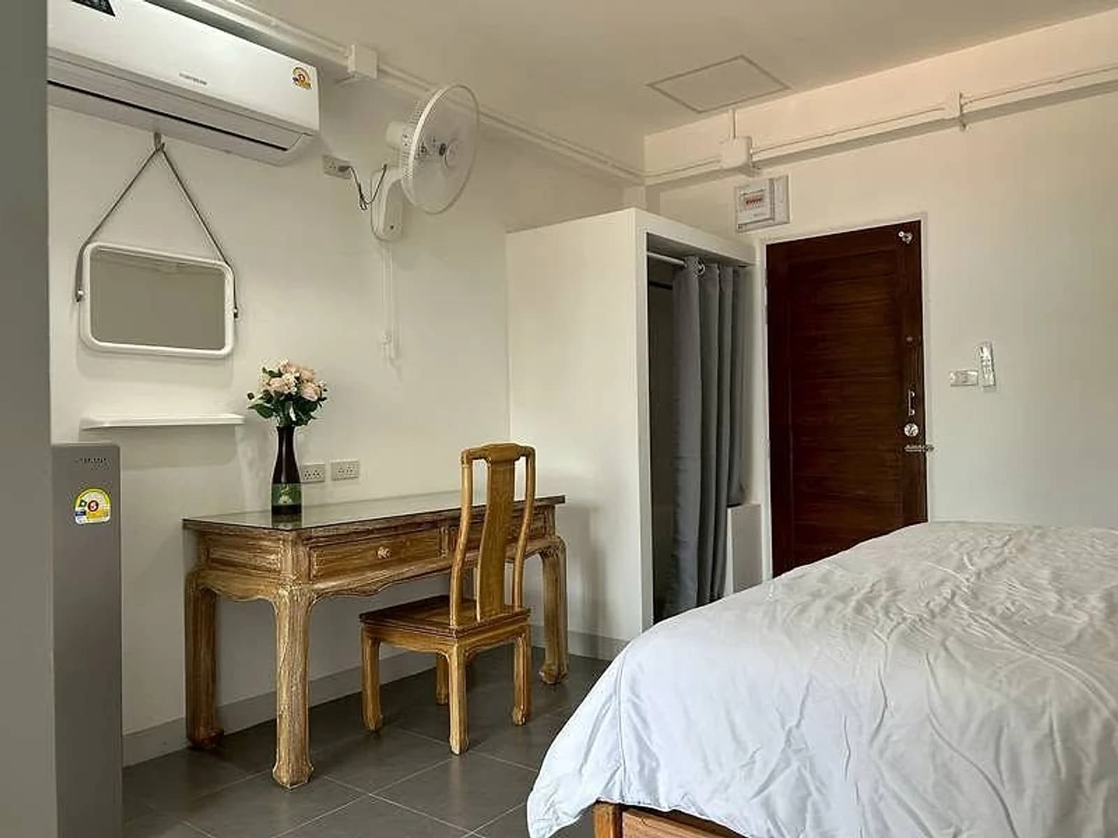 BB Room, Bo Sang Soi 6: Neues Wohnheim mit Zimmern mit Ventilator oder Klimaanlage zur Monatsmiete nahe Lotus's Bo Sang Foto 4