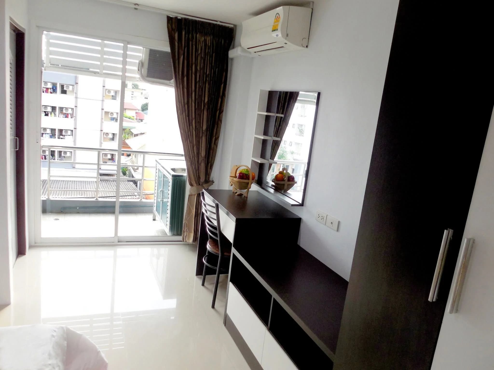BBP Residence, Soi Латпхрао 122 Yaek 3 (Soi Mahat Thai Yaek 3): студии 22 кв. м, помесячная аренда, около 250 м от MRT Mahat Thai фото 3