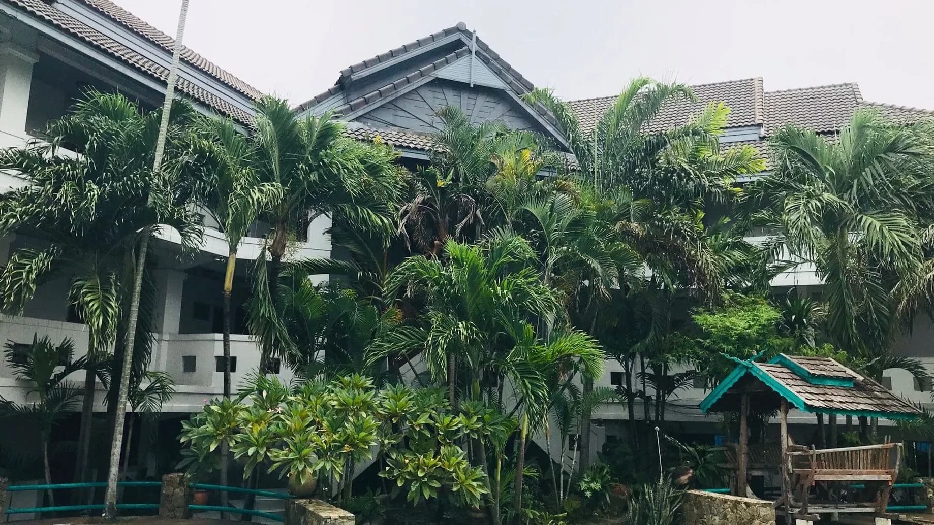 Boonmee Apartment, Si Racha: studio 28 m² cho thuê tháng, dọn phòng miễn phí, gần Laem Chabang Port ảnh 2
