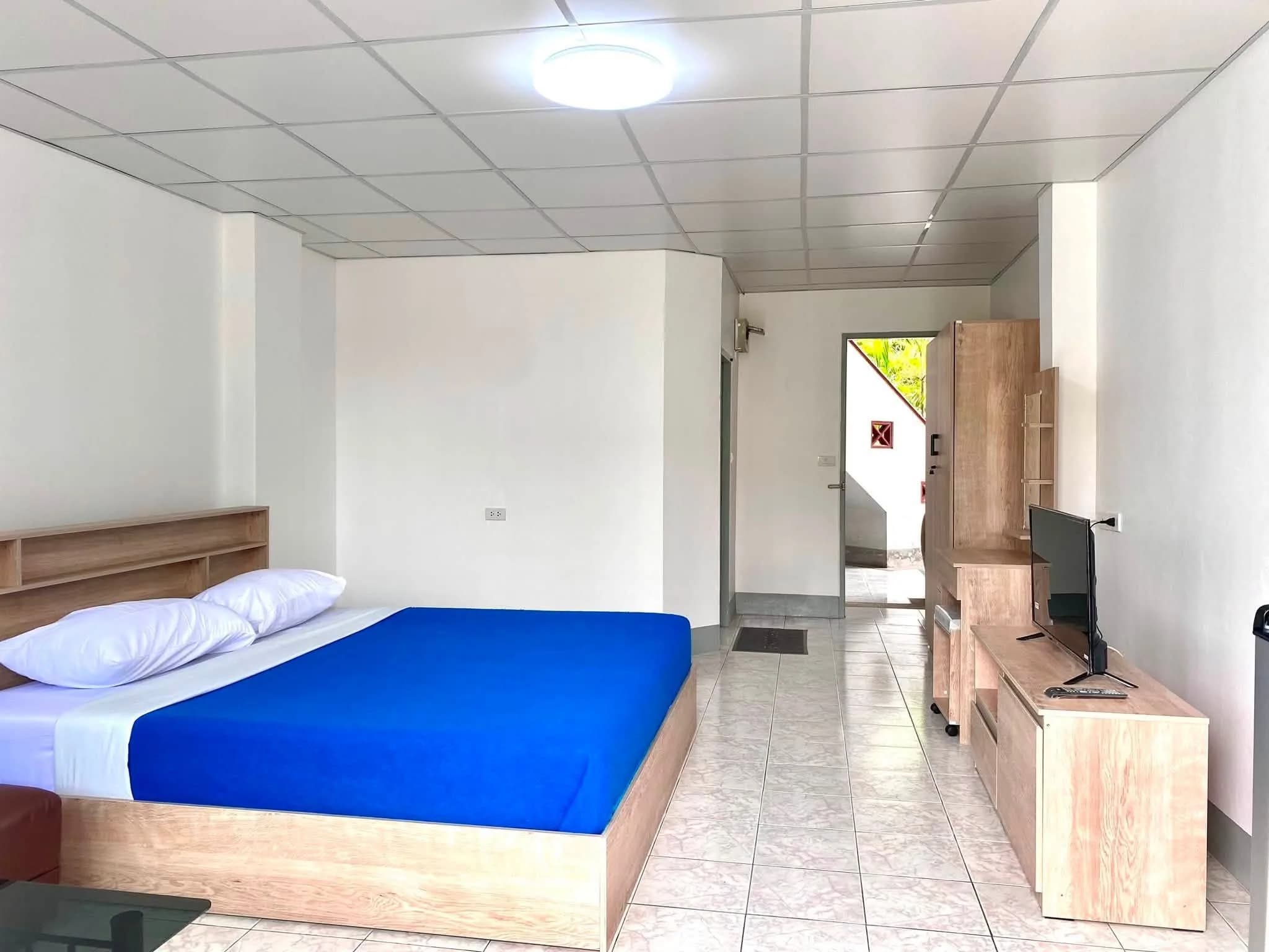 Boonmee Apartment, Si Racha: studio 28 m² cho thuê tháng, dọn phòng miễn phí, gần Laem Chabang Port ảnh 4
