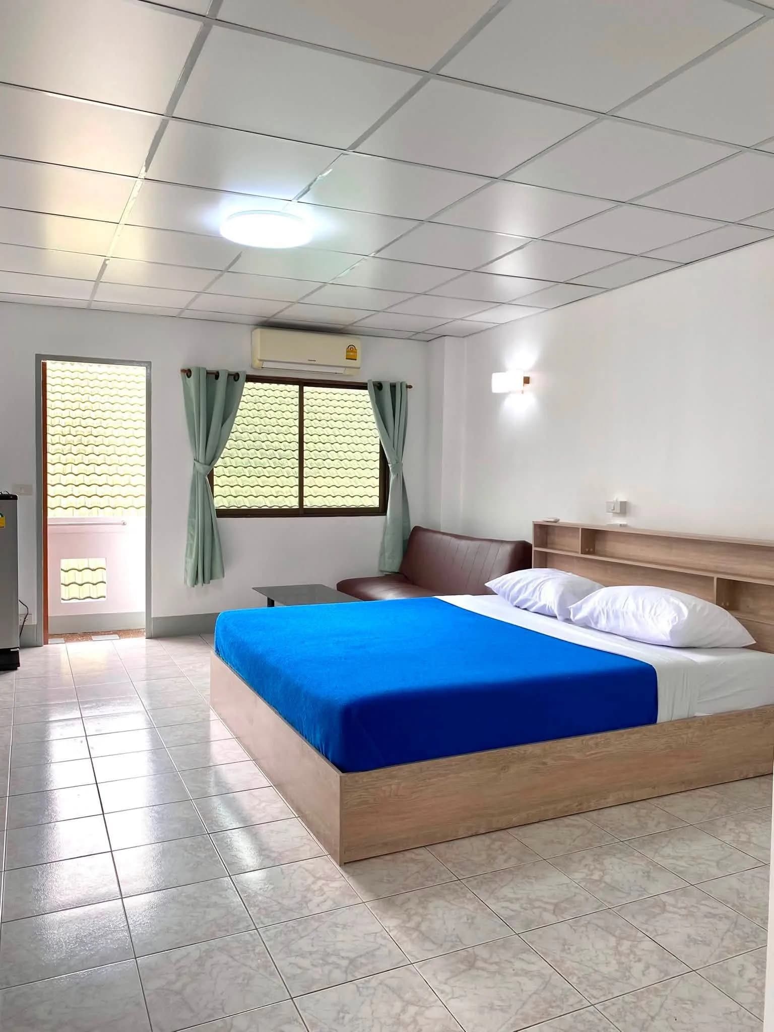 Boonmee Apartment, Si Racha: studio 28 m² cho thuê tháng, dọn phòng miễn phí, gần Laem Chabang Port ảnh 7