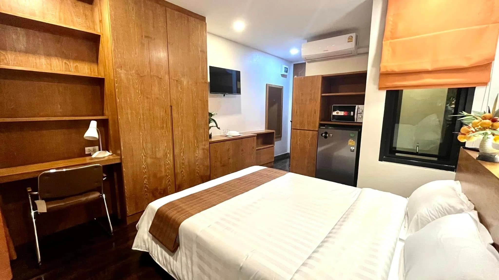 Casa KARIM, Soi Charan Sanitwong 74/1, Bang Phlat: Monthly Studios of 20 sq.m. next to MRT Bang Phlat photo 5