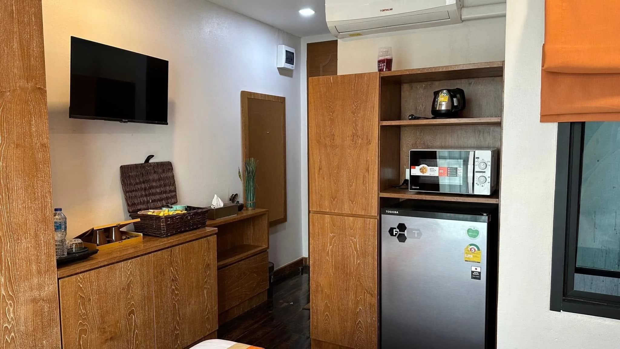 Casa KARIM, Soi Charan Sanitwong 74/1, Bang Phlat: Monthly Studios of 20 sq.m. next to MRT Bang Phlat photo 6