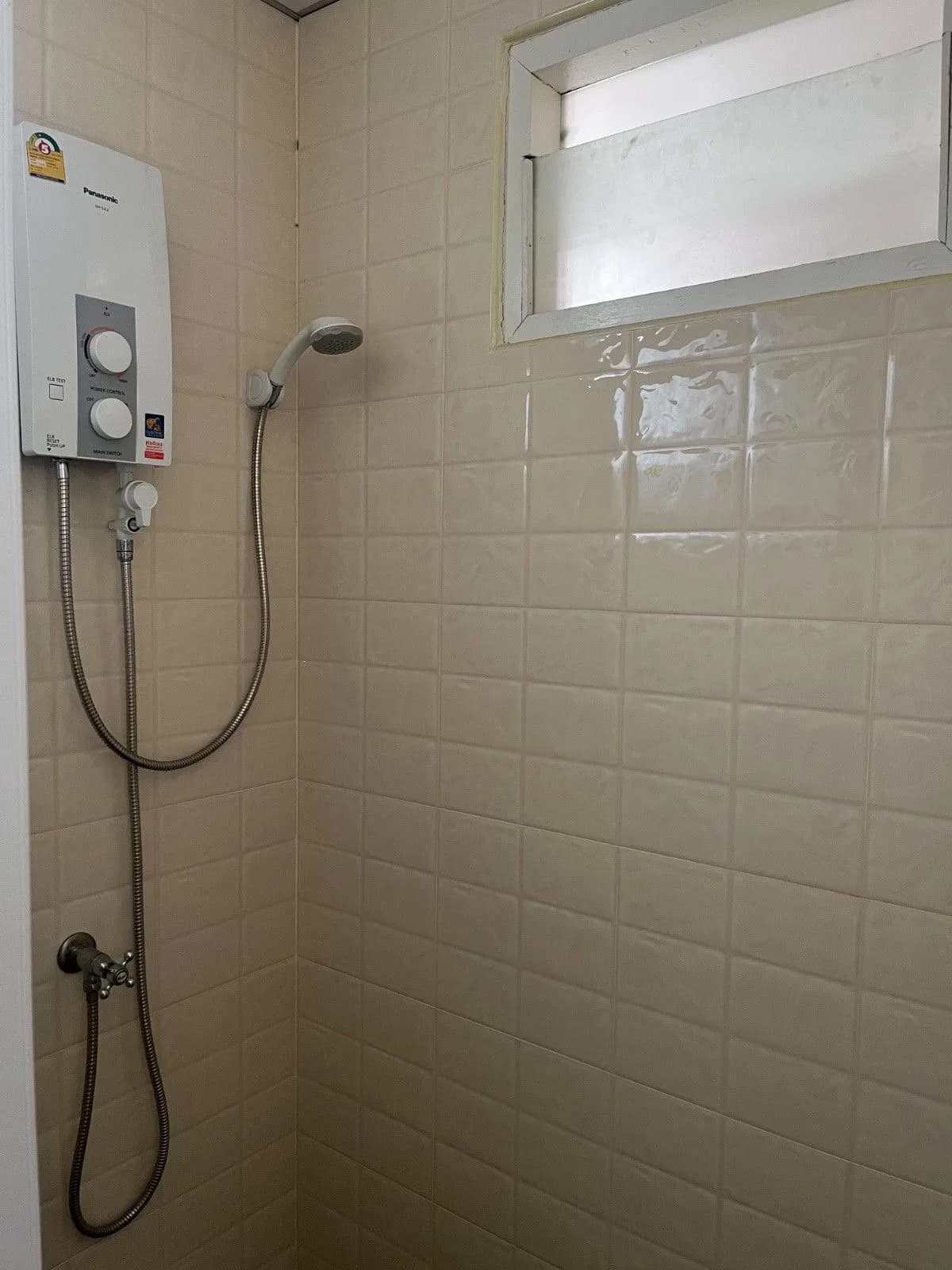 Cha-Cha Villa, Soi Lat Krabang 24/3, Lat Krabang: Studio Bulanan Furnished Seluas 28 m², Dekat Bandara Suvarnabhumi foto 4