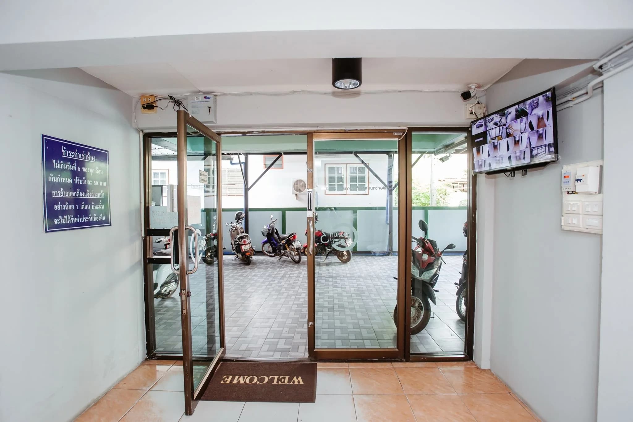 Chaengsanit 3 Apartment，乌汶：月租宿舍空调房和风扇房，近Ubon Ratchathani Rajabhat 大学 第8张照片