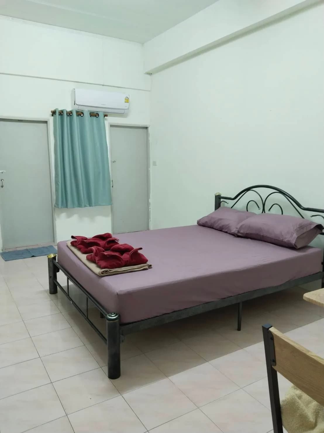 Chusri Mansion 2, Rama II Soi 28 Chom Thong – 객실마다 발코니가 있는 에어컨 월세 룸, 카드키 출입 사진 5