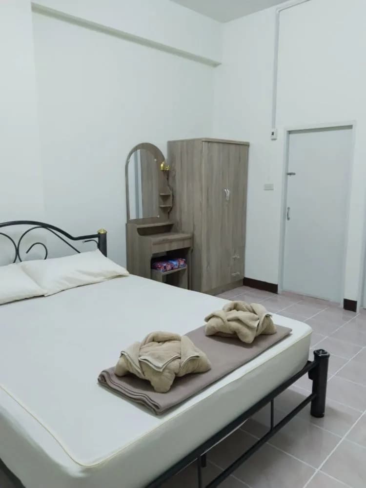 Chusri Mansion 2, Rama II Soi 28 Chom Thong – 객실마다 발코니가 있는 에어컨 월세 룸, 카드키 출입 사진 7