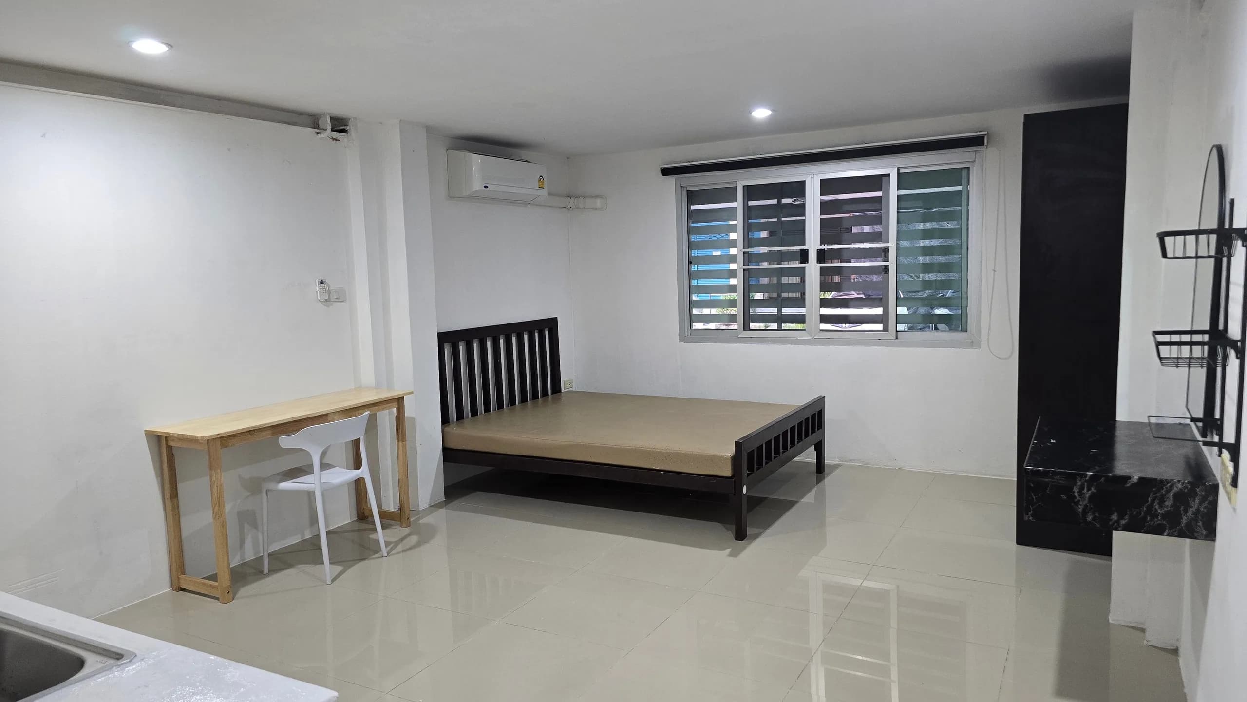 Club Phoenix Apartment، Soi Ram Inthra 52/1، Khan Na Yao، غرف مكيّفة بمصعد للإيجار الشهري تسمح بالحيوانات الأليفة، سيرًا إلى MRT Ram Inthra Km 9 صورة 8