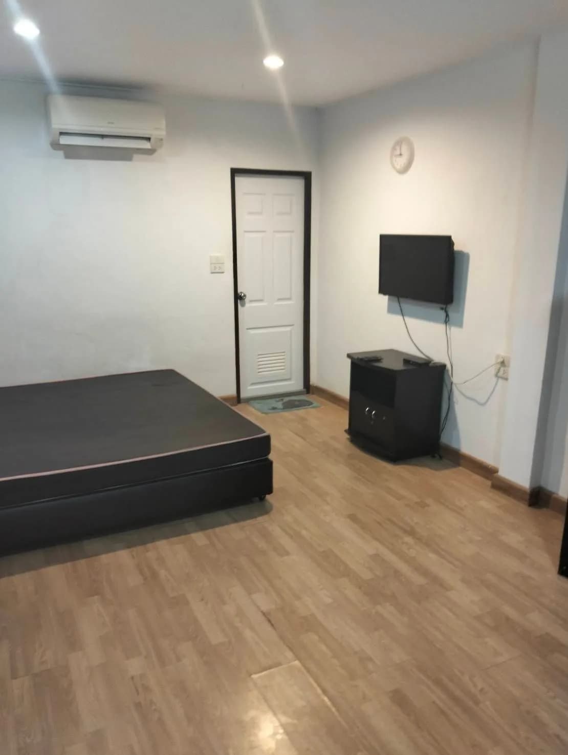 CT Residence Sriracha ห้องพักรายเดือนพร้อมเฟอร์นิเจอร์ เลี้ยงสัตว์เล็กได้ ใกล้โรงเรียนอัสสัมชัญศรีราชา รูปที่ 6
