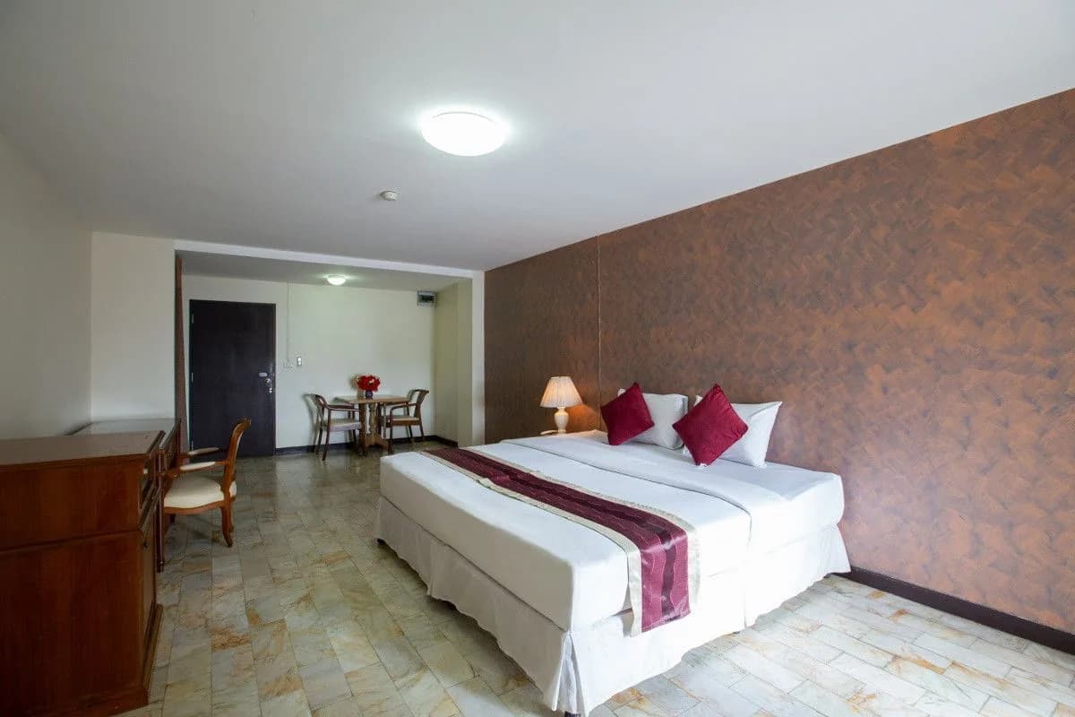 d-haus Ladprao Residence ซอยวัฒนานิเวศน์ 7 สุทธิสาร ห้องพักรายเดือนและรายวัน 21 และ 37 ตร.ม. มีสระว่ายน้ำและสวน รูปที่ 3
