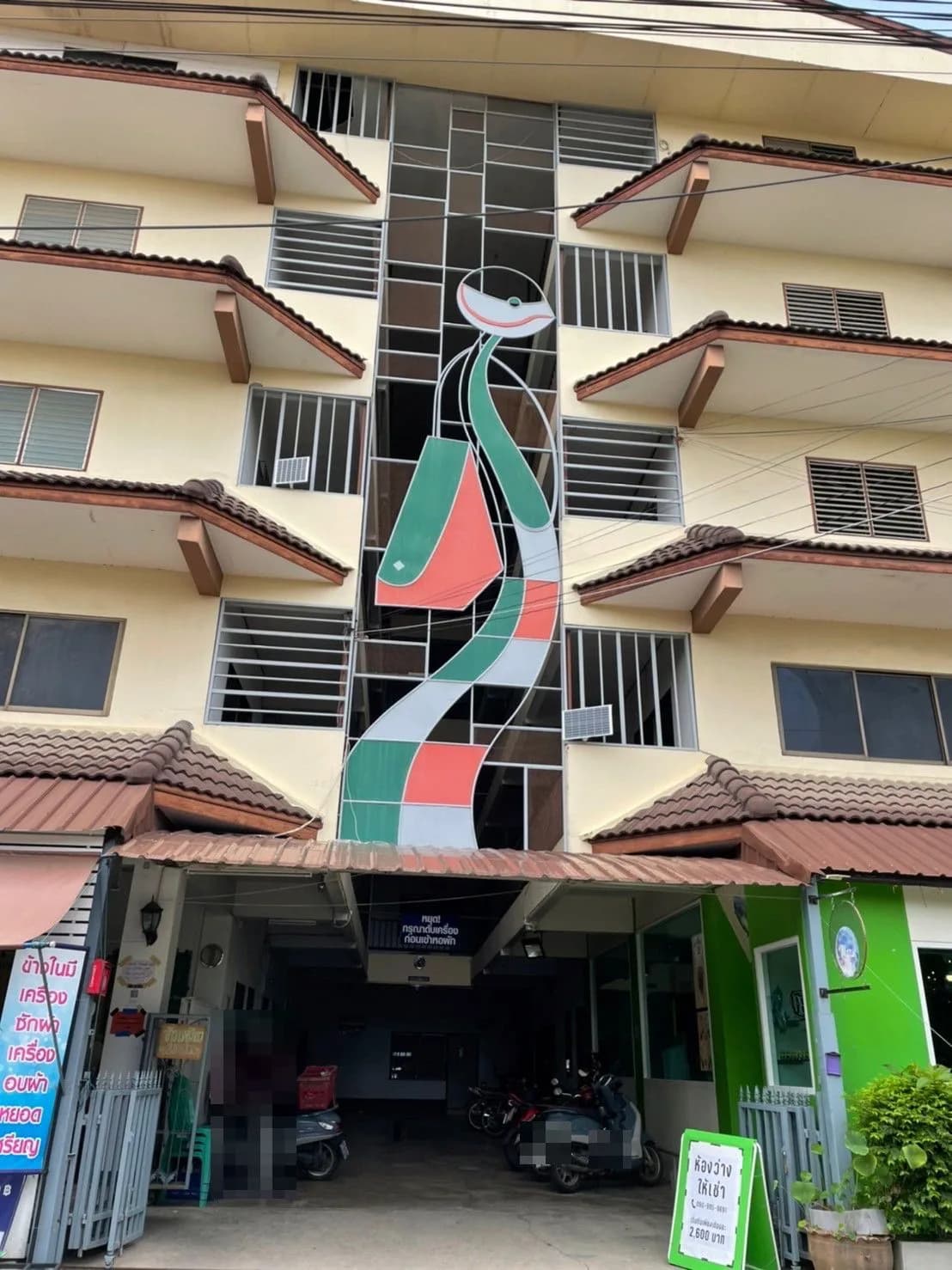 Diamond Court، Mun Dam Phra Khot Soi 9: غرف سكن شهرية بمروحة ومكيّفة قرب جامعة Chiang Mai Rajabhat صورة 2