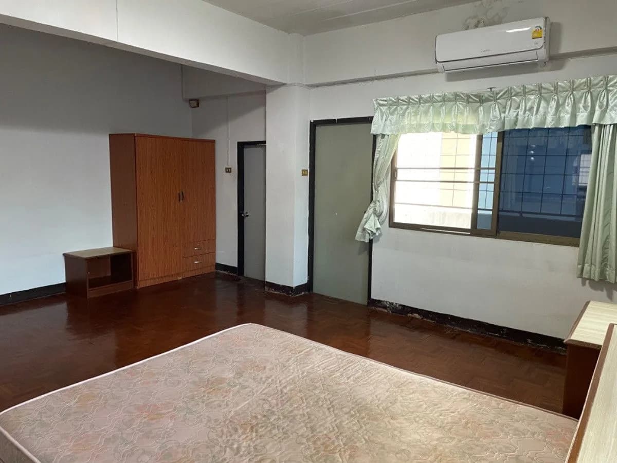 Diamond Court، Mun Dam Phra Khot Soi 9: غرف سكن شهرية بمروحة ومكيّفة قرب جامعة Chiang Mai Rajabhat صورة 4