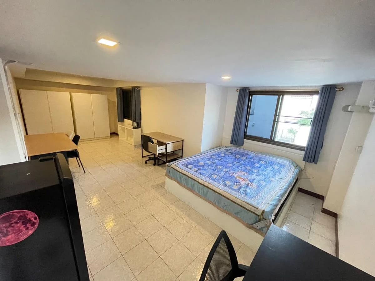 Eight Residence، Soi 20 Mithuna Yaek 19، Pracha Rat Bamphen، Huai Khwang: غرف للإيجار الشهري واليومي بمساحة 32–36 م² صورة 5